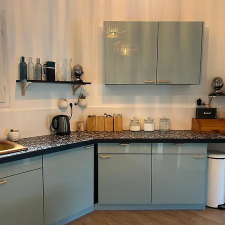 La Belle Vie Du Bassin 펜션 *